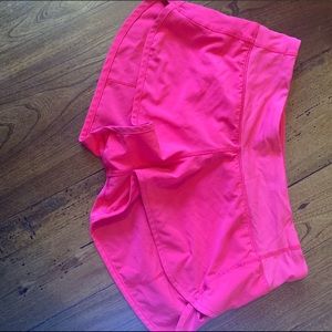 Pink Lululemon Speed up short